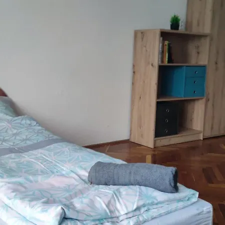 Kossuth Apartamento